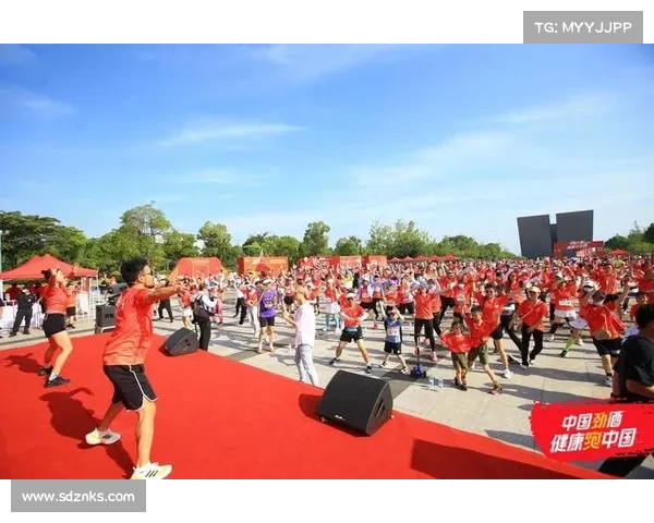 重马金牌赛事激情起跑点燃重庆全民运动热情共创健康中国辉煌未来